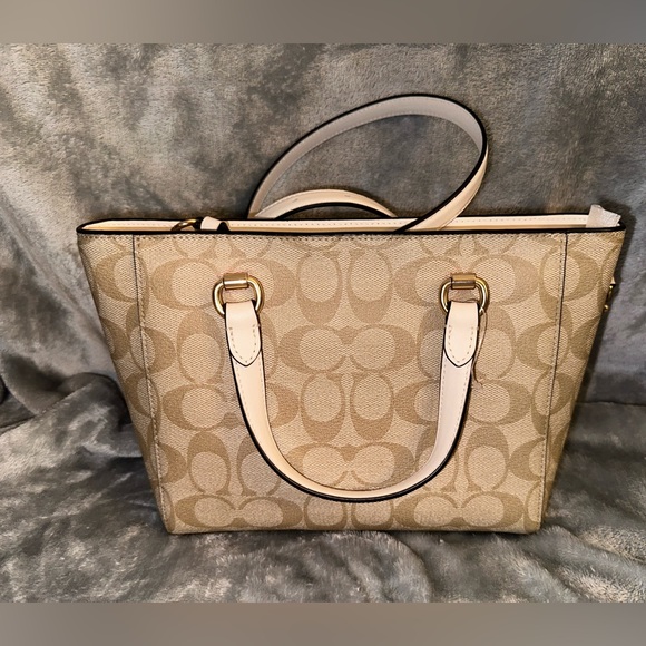 NWOT Coach Alice Satchel in Signature Canvas Gold/Light Khaki Chalk CA613 - Picture 4 of 16